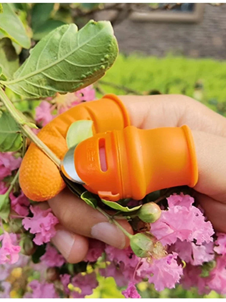 Silicone Plant Cutting Thumb Gloves