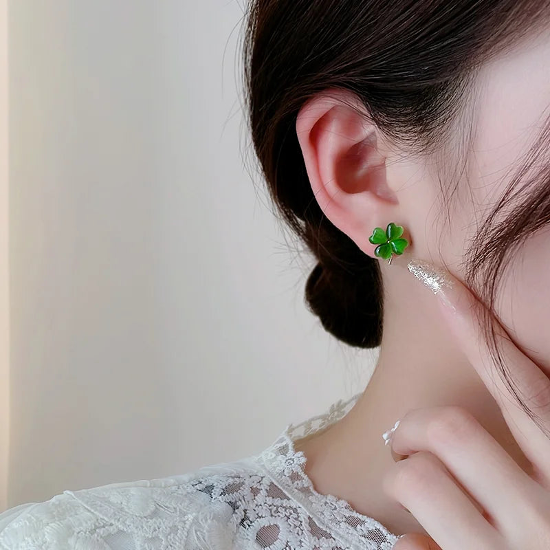 Elegant Clover Opal Earrings