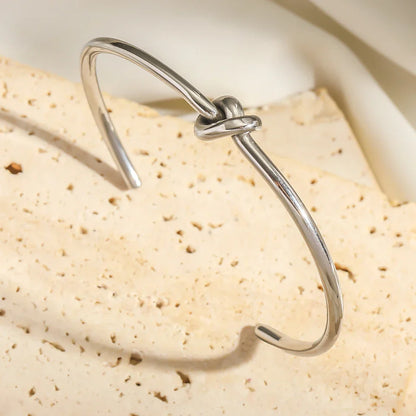 Elegant Round Knot Bracelets