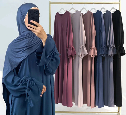 Women’s Modest Solid Abaya