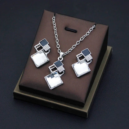 Crystal Pendant Bridal Jewelry Set