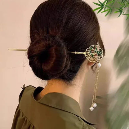 Floral Design Hair Stick