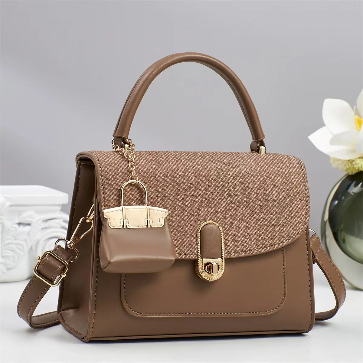 Fashionable Travel Crossbody Bag