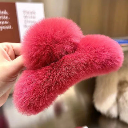Elegant Winter Fuzzy Hair Claw